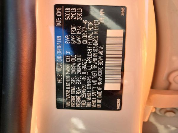 2018 VOLVO XC60 Inscription