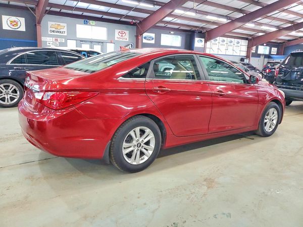 2013 HYUNDAI SONATA GLS/ GLS Popular