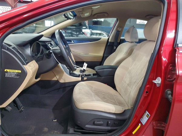 2013 HYUNDAI SONATA GLS/ GLS Popular