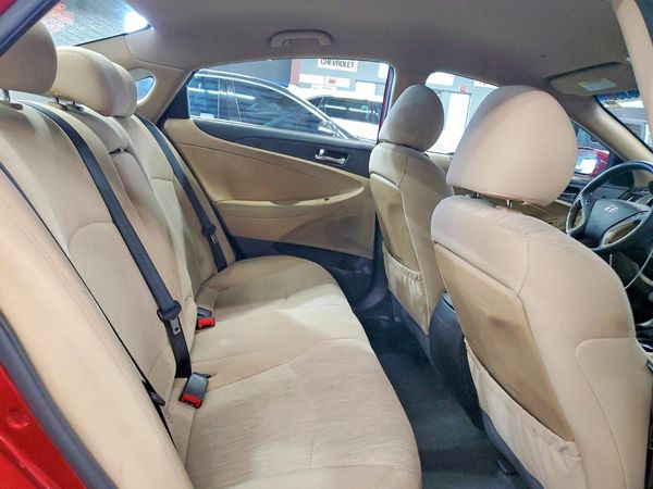 2013 HYUNDAI SONATA GLS/ GLS Popular