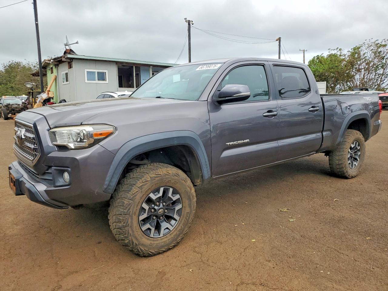 2016 TOYOTA TACOMA — Front 3/4