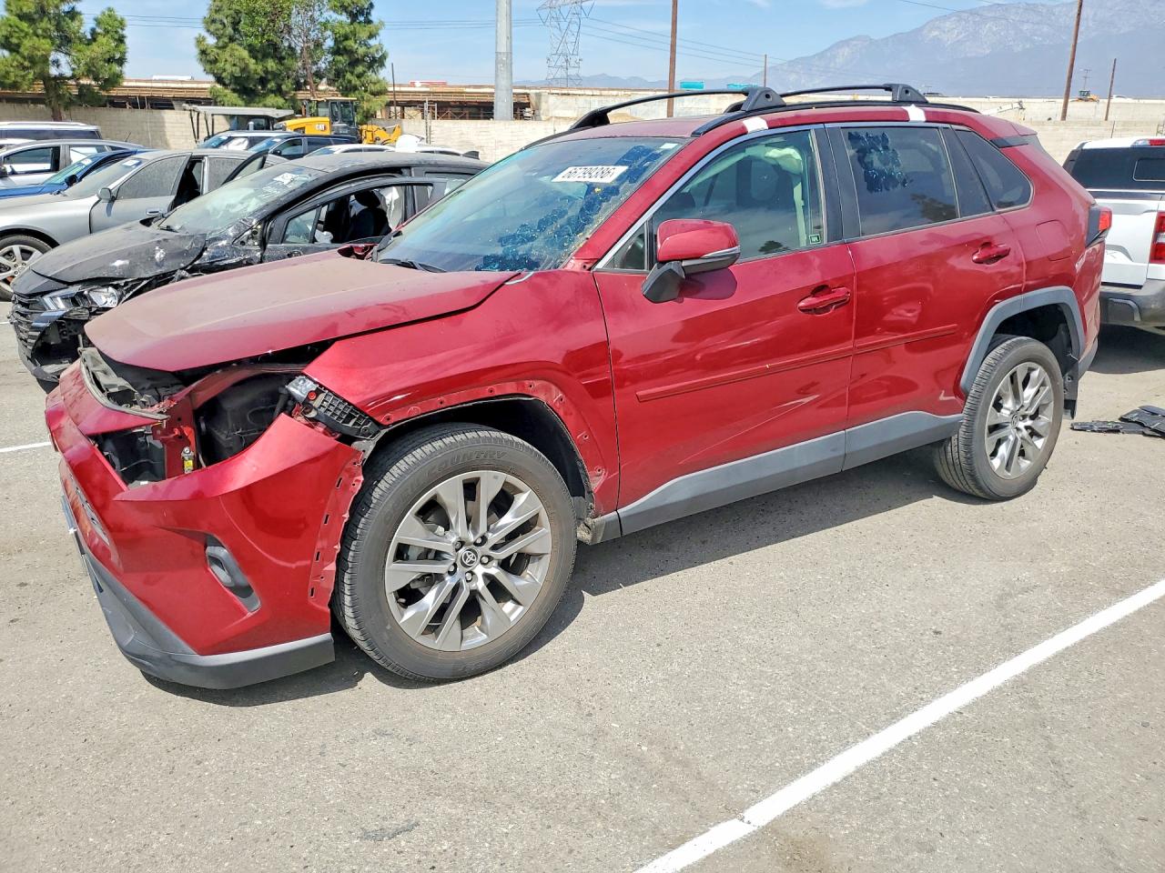 2022 TOYOTA RAV4 XLE Premium