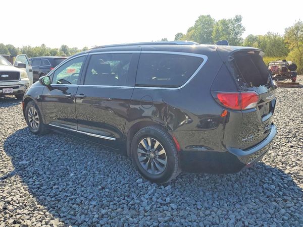 2020 CHRYSLER PACIFICA