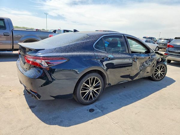 2021 TOYOTA CAMRY