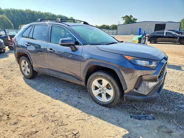2019 TOYOTA RAV4