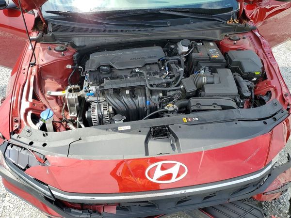 2025 HYUNDAI ELANTRA