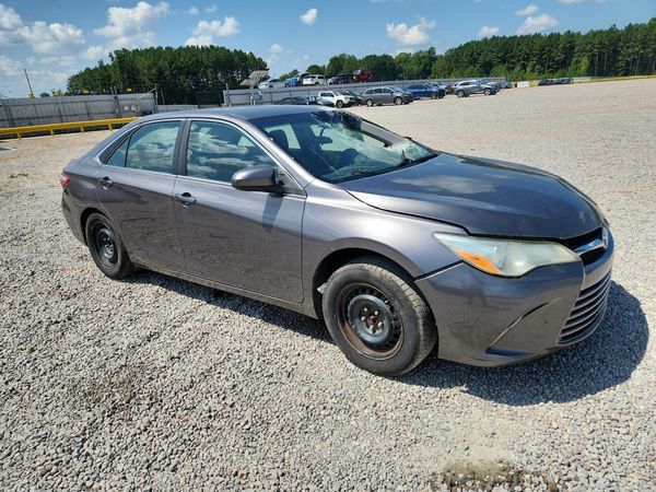 2017 TOYOTA CAMRY