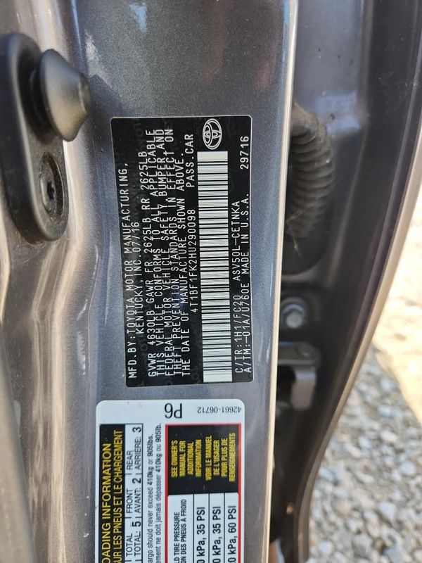 2017 TOYOTA CAMRY