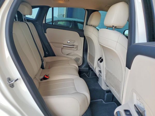 2021 MERCEDES-BENZ GLA GLA250