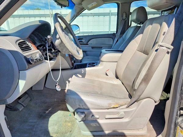 2012 CHEVROLET TAHOE LT