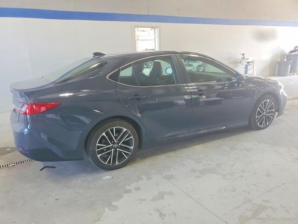 2026 TOYOTA CAMRY