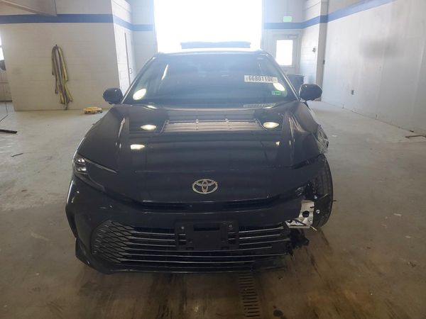 2026 TOYOTA CAMRY
