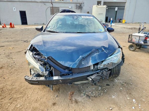 2017 TOYOTA COROLLA