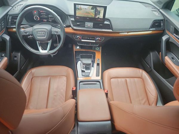 2021 AUDI Q5