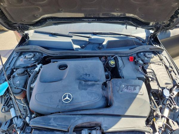 2019 MERCEDES-BENZ CLA-CLASS CLA250-4M — Engine bay