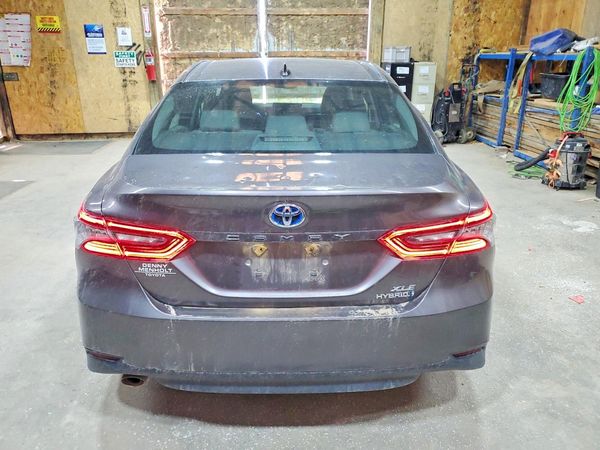 2021 TOYOTA CAMRY XLE — DIRR