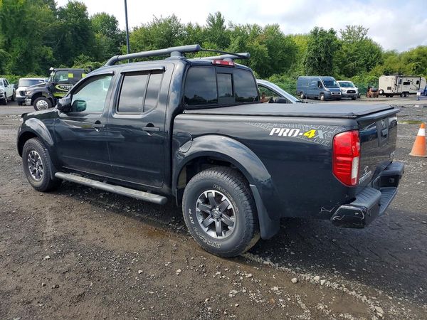 2021 NISSAN FRONTIER Crew Cab