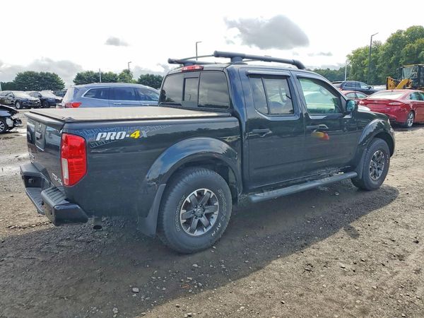 2021 NISSAN FRONTIER Crew Cab