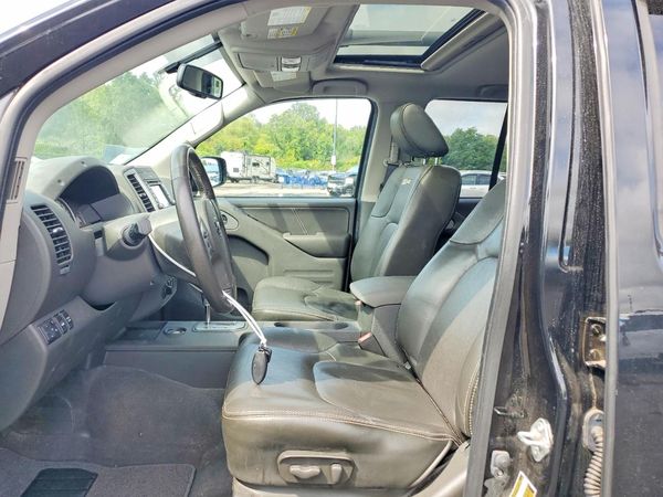 2021 NISSAN FRONTIER Crew Cab