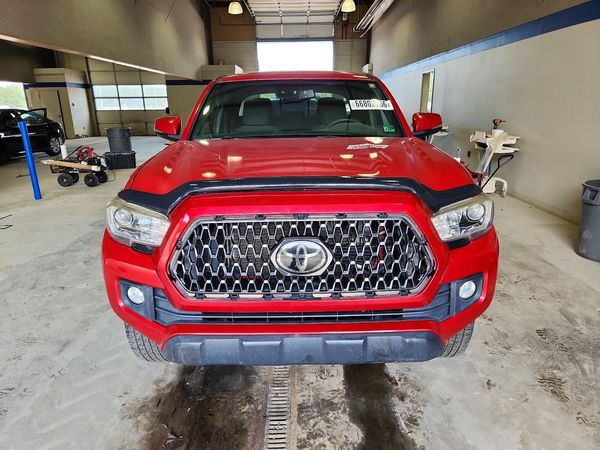 2019 TOYOTA TACOMA SR5