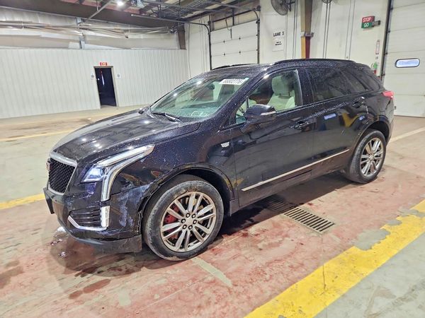 2022 CADILLAC XT5