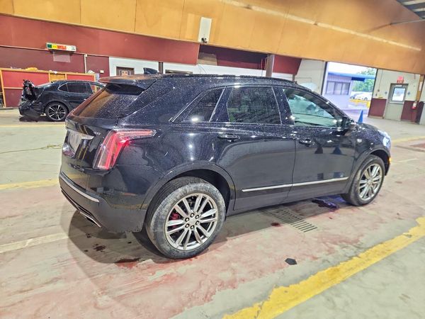 2022 CADILLAC XT5