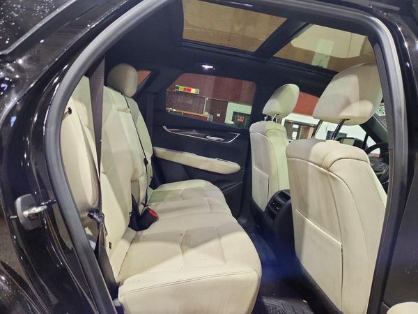 2022 CADILLAC XT5