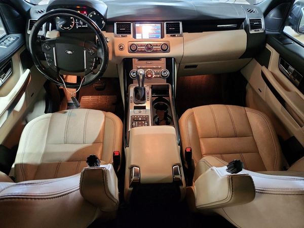 2013 LAND ROVER RANGEROVER SuperCharged