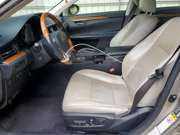 2015 LEXUS ES