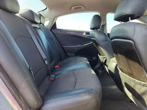 2012 HYUNDAI SONATA