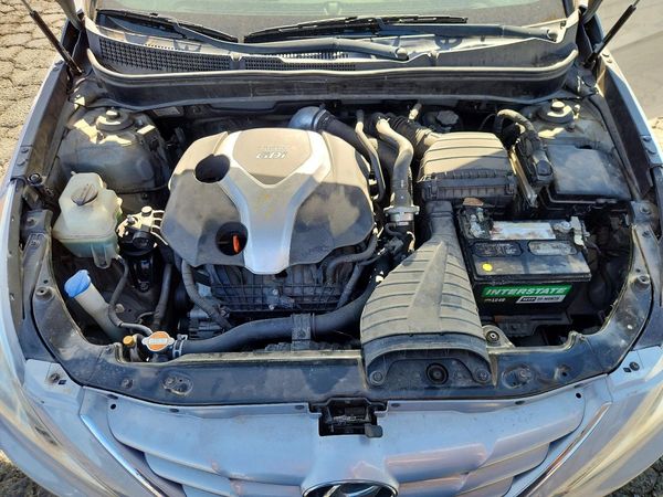 2012 HYUNDAI SONATA