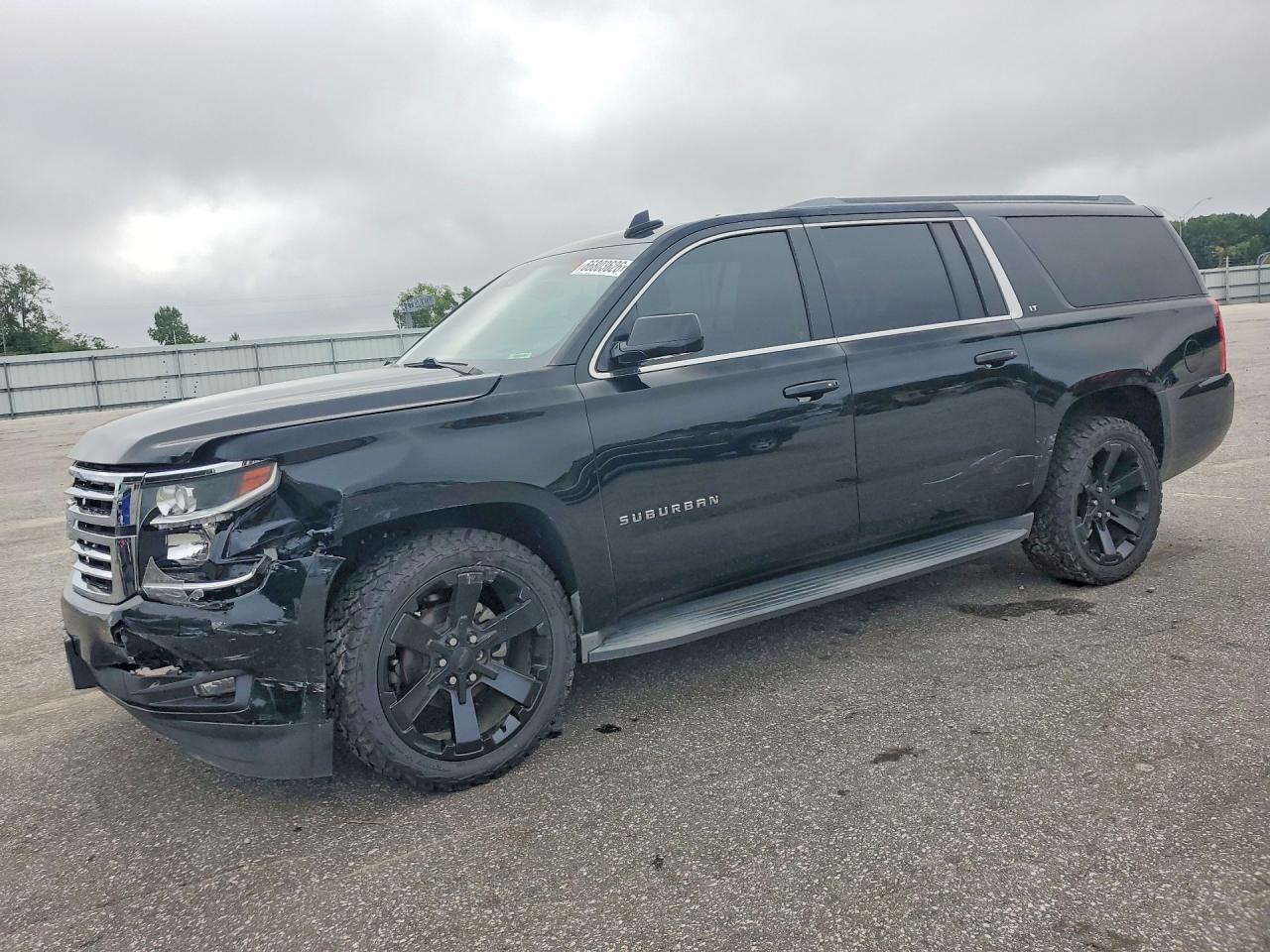 2016 CHEVROLET SUBURBAN LT