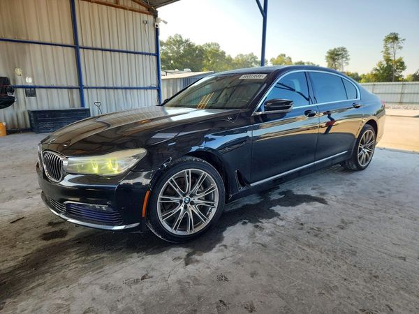 2016 BMW 740