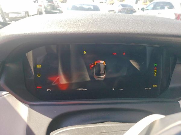 2024 LAND ROVER RANGE ROVER VELAR P250 Dynamic SE