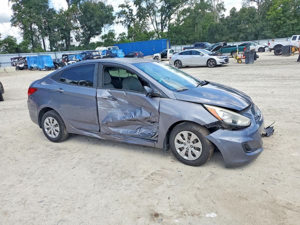 2017 HYUNDAI ACCENT SE Base