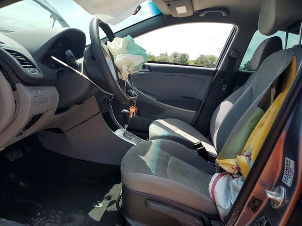 2017 HYUNDAI ACCENT SE Base