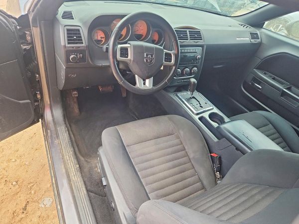 2014 DODGE CHALLENGER Base
