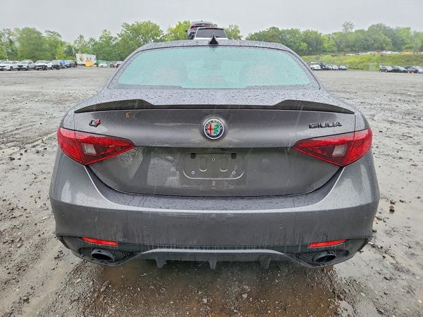 2020 ALFA ROMEO GIULIA