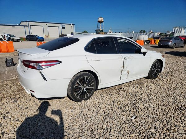 2020 TOYOTA CAMRY
