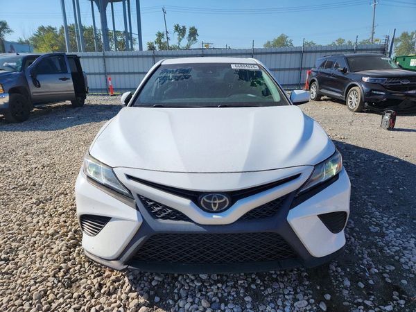 2020 TOYOTA CAMRY