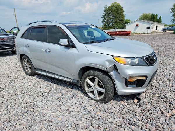 2013 KIA SORENTO SX