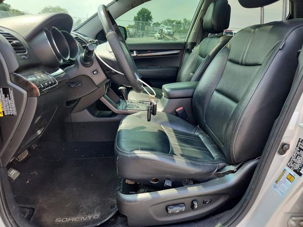 2013 KIA SORENTO SX
