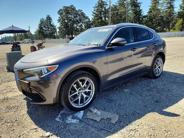 2018 ALFA ROMEO STELVIO TI AWD
