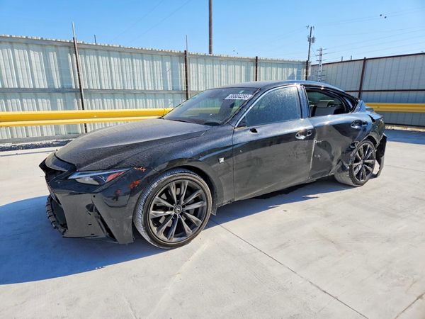 2023 LEXUS IS
