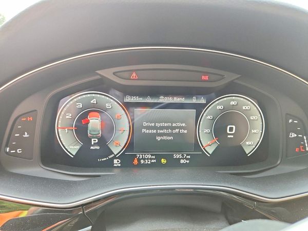 2021 AUDI Q7 quattro Premium Plus