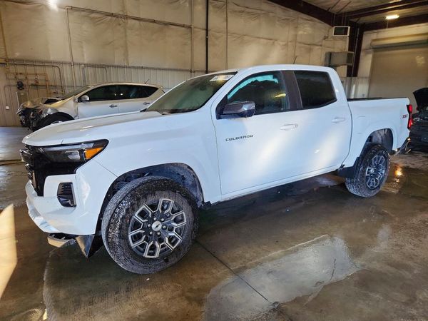 2025 CHEVROLET COLORADO