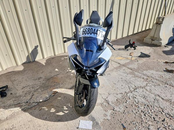 2026 CF MOTO 675SS