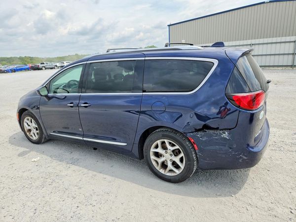 2018 CHRYSLER PACIFICA