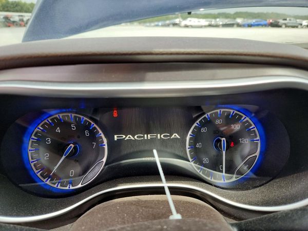 2018 CHRYSLER PACIFICA