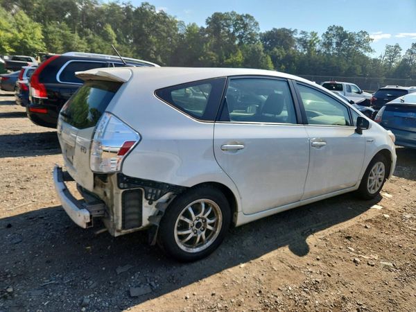 2012 TOYOTA PRIUS V TH